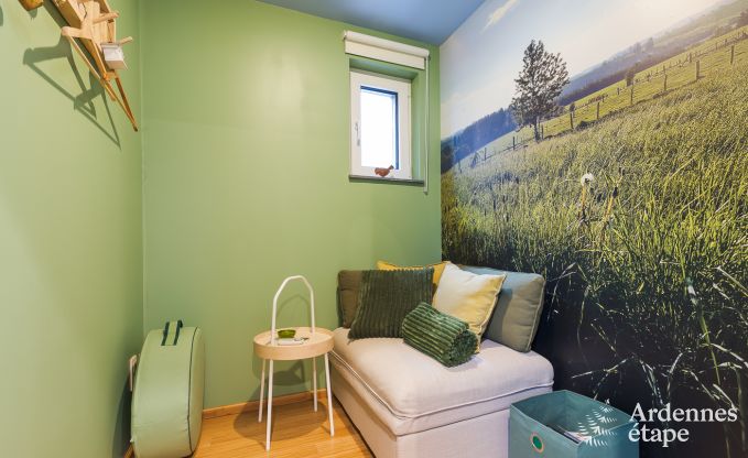 Comfortable holiday home in Neufchateau, ideal for 15 people, with hot tub, sauna and play facilities