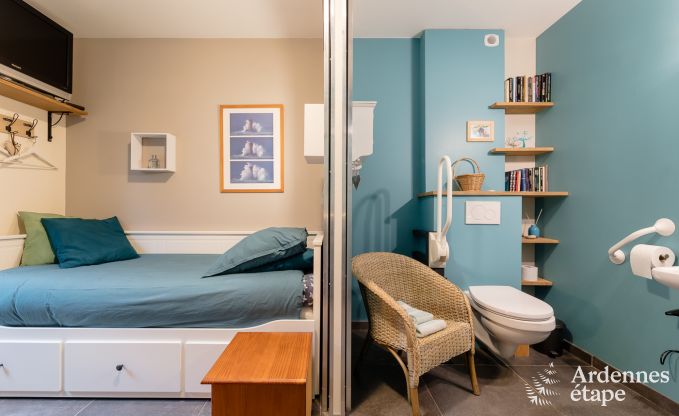 Comfortable holiday home in Neufchateau, ideal for 15 people, with hot tub, sauna and play facilities