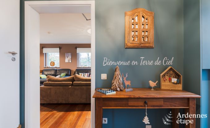 Comfortable holiday home in Neufchateau, ideal for 15 people, with hot tub, sauna and play facilities