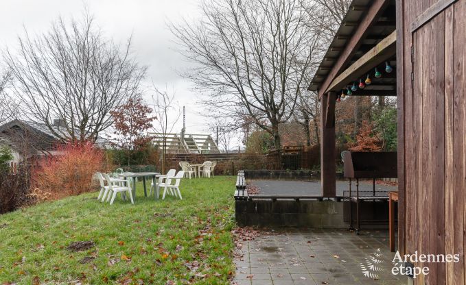 Comfortable holiday home in Neufchateau, ideal for 15 people, with hot tub, sauna and play facilities