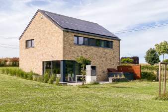 Beautiful holiday house for 6/8 p. to rent in Ohey in the Ardennes