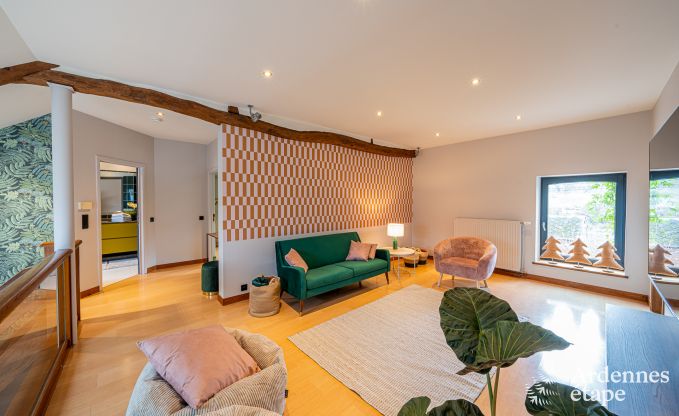 Holiday villa in Ohey: luxury accommodation for 10 people with sauna, jacuzzi and private garden