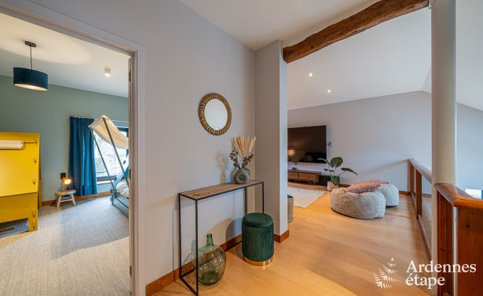 Holiday villa in Ohey: luxury accommodation for 10 people with sauna, jacuzzi and private garden