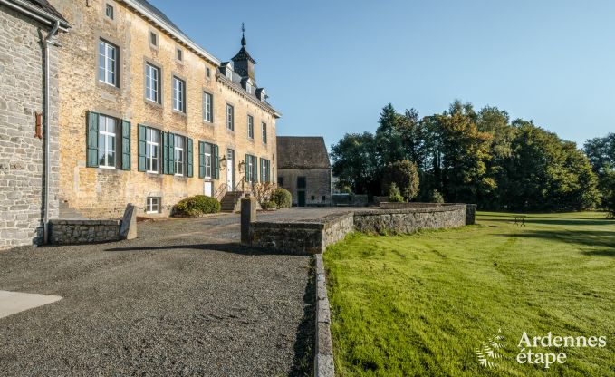 Luxury castle for 30 people in Ouffet with 14 bedrooms, 12 bathrooms, indoor pool, sauna and private garden
