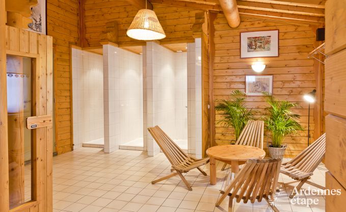 Spacious chalet in Ovifat, Ardennes, 16 people, 8 bedrooms, 3 bathrooms, sauna, billiards, garden with private terrace