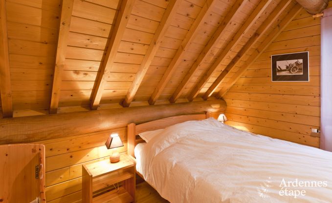 Spacious chalet in Ovifat, Ardennes, 16 people, 8 bedrooms, 3 bathrooms, sauna, billiards, garden with private terrace