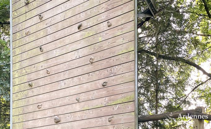 Luxury villa in Ovifa for 14 people with numerous wellness and relaxation facilities.