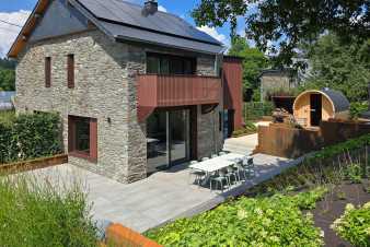 Luxurious holiday home for 9 people with sauna in Our, Paliseul