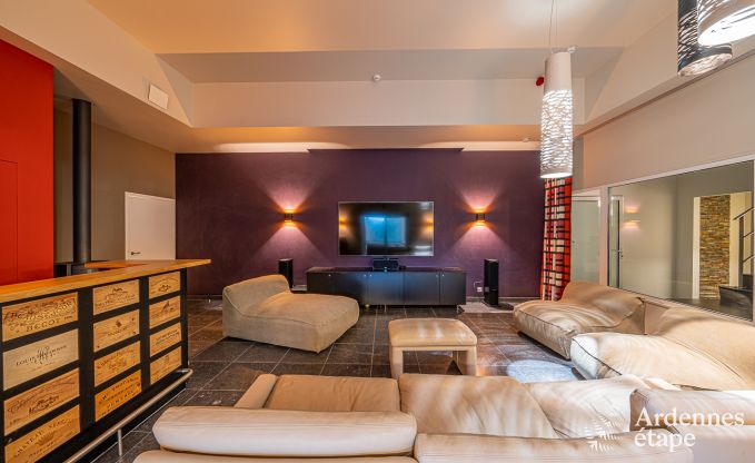 Luxury villa in Paliseul for 18 persons in the Ardennes