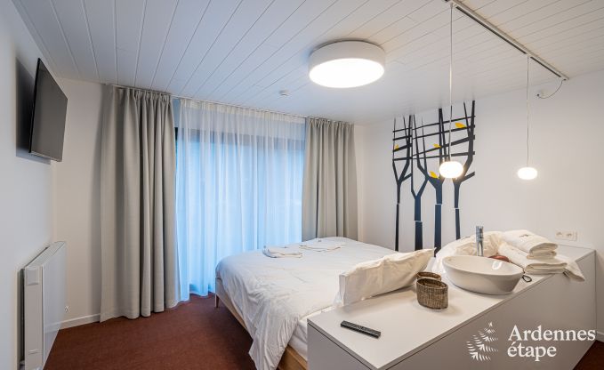 Luxury villa in Paliseul for 18 persons in the Ardennes