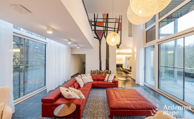 Luxury villa in Paliseul for 18 persons in the Ardennes