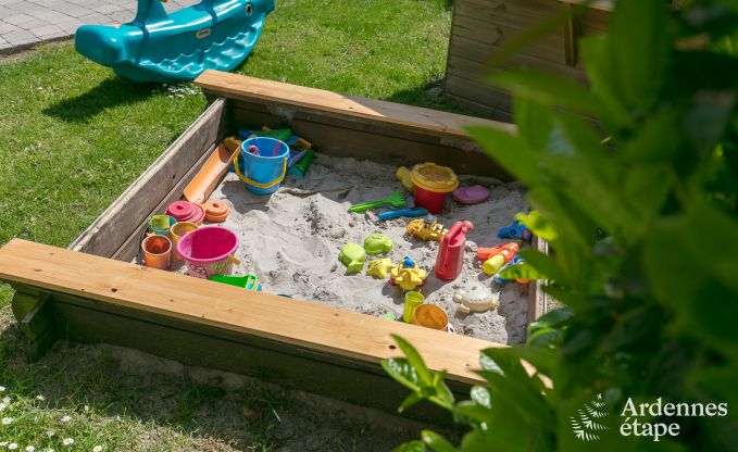 Holiday cottage in Paliseul for 20 persons in the Ardennes