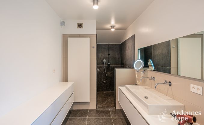 Luxury villa in Paliseul for 18 persons in the Ardennes