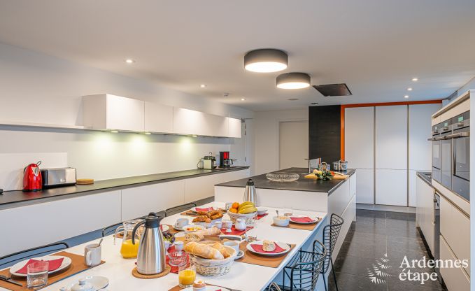 Luxury villa in Paliseul for 18 persons in the Ardennes