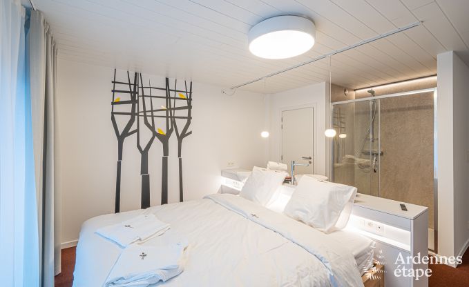 Luxury villa in Paliseul for 18 persons in the Ardennes