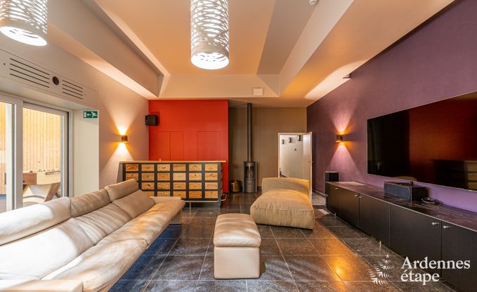 Luxury villa in Paliseul for 18 persons in the Ardennes