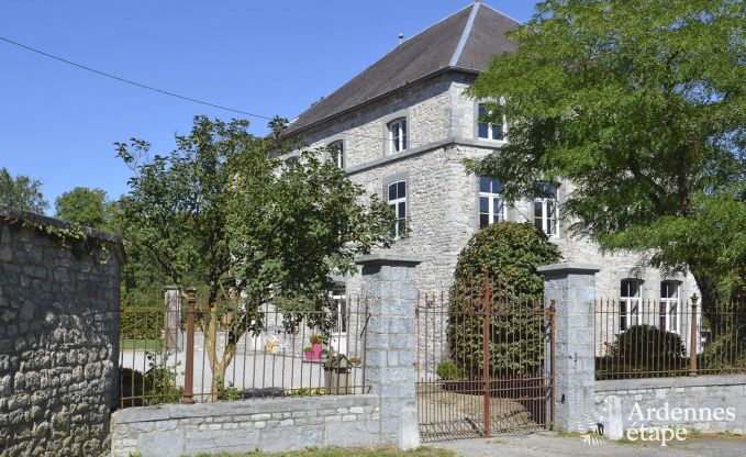 Holiday cottage in Philippeville for 12/14 persons in the Ardennes