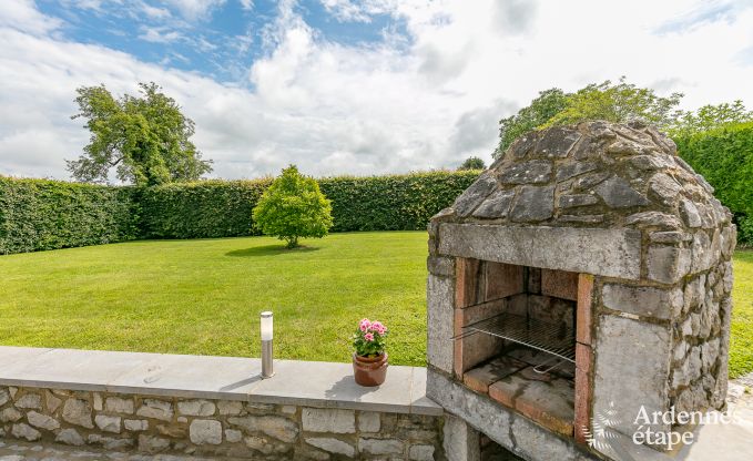 Holiday cottage in Philippeville for 8 persons in the Ardennes