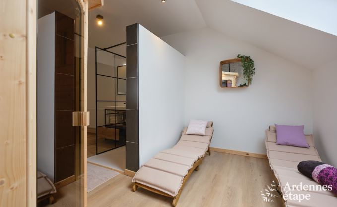 Spacious holiday home for 9 people in Gemmenich with 5 bedrooms and sauna