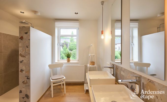 Spacious holiday home for 9 people in Gemmenich with 5 bedrooms and sauna