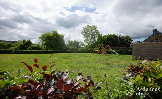 Spacious holiday home for 9 people in Gemmenich with 5 bedrooms and sauna