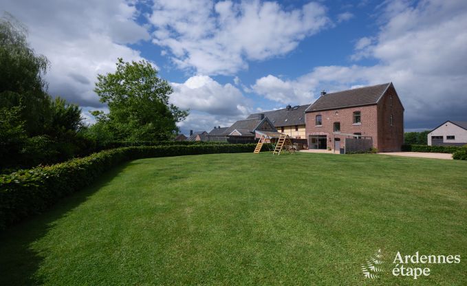 Spacious holiday home for 9 people in Gemmenich with 5 bedrooms and sauna