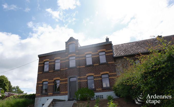 Spacious holiday home for 9 people in Gemmenich with 5 bedrooms and sauna