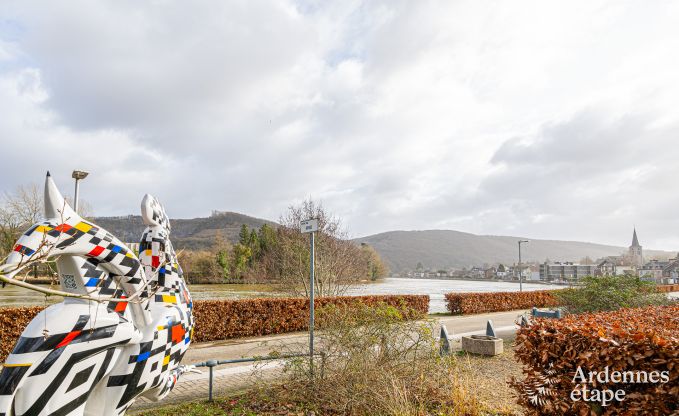 Charming suite for 8 people in Profondeville, Ardennes