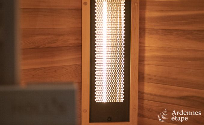 Very pleasant holiday cottage with sauna and jacuzzi in Profondeville for 5 persons in the Ardennes