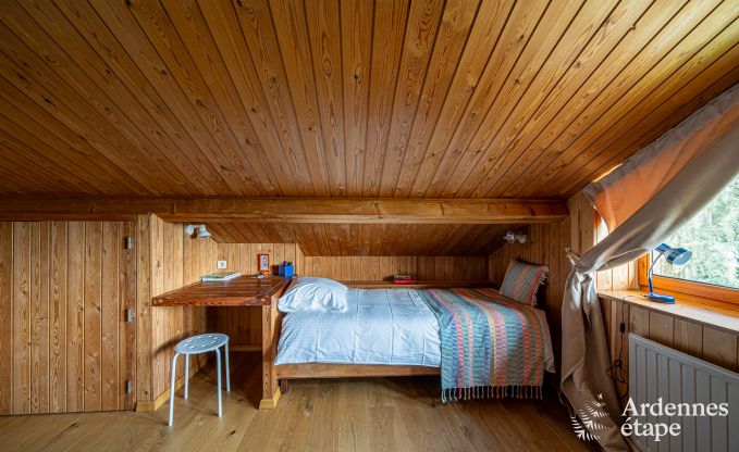 Holiday cottage in Profondeville with sauna and jacuzzi for 4/6 persons in the Ardennes