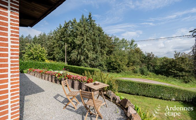 Holiday cottage in Profondeville with sauna and jacuzzi for 4/6 persons in the Ardennes