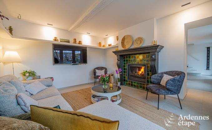 Exceptional charming holiday home in Profondeville for 4 people with jacuzzi, infrared cabin and pontoon on the Meuse