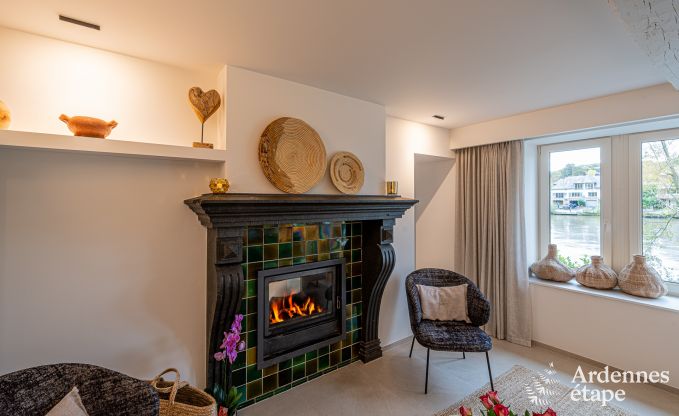 Exceptional charming holiday home in Profondeville for 4 people with jacuzzi, infrared cabin and pontoon on the Meuse