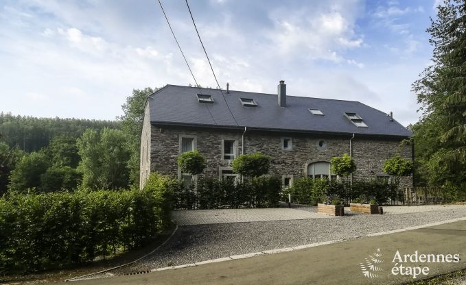 Holiday cottage in Redu for 38 persons in the Ardennes