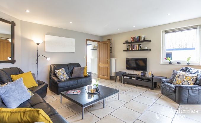 Holiday cottage in Redu for 15 persons in the Ardennes