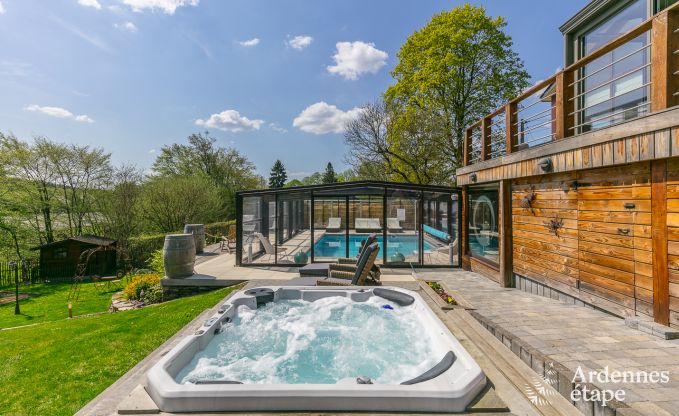 High-end villa in Redu, Ardennes, 9 people, outdoor pool, sauna, steam room, indoor and outdoor jacuzzi, private garden, complete equipment