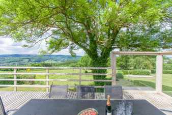 Villa for 10 people in Rendeux: great view and 2 dogs welcome!