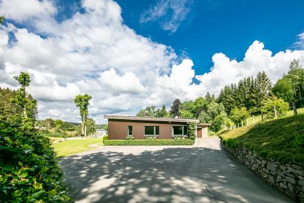 Holiday home with lake view for 6 p. to rent, Ardennes (Robertville)