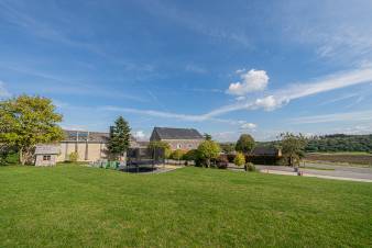 Comfortable gte for groups of 18 people in Rochefort