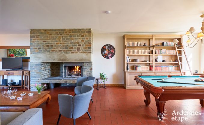 Holiday cottage in Rochefort for 12/14 persons in the Ardennes