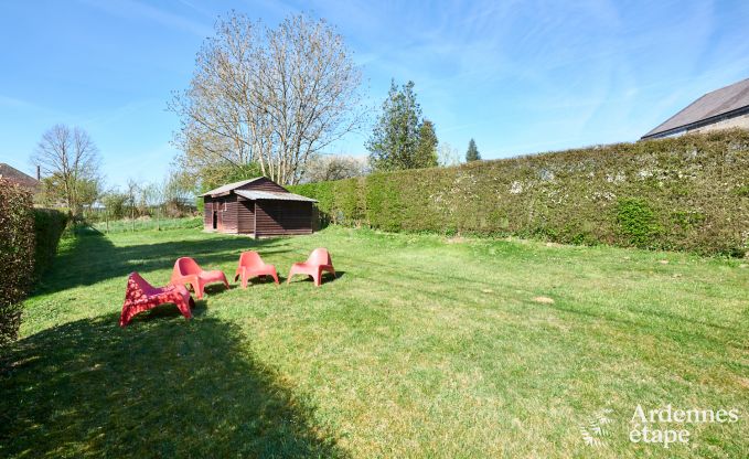 Holiday cottage in Rochefort for 12/14 persons in the Ardennes