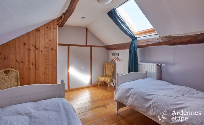Holiday cottage in Rochefort for 12/14 persons in the Ardennes