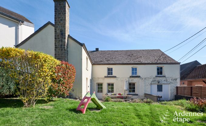 Holiday cottage in Rochefort for 12/14 persons in the Ardennes