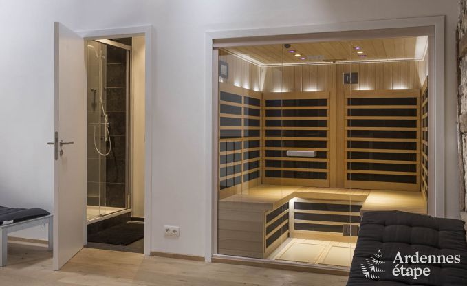 Holiday cottage in Rochefort for 14 persons in the Ardennes