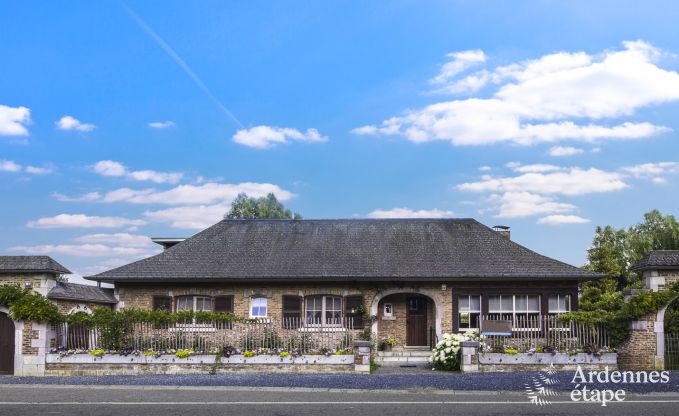 Luxury villa in Rochefort for 13 persons in the Ardennes