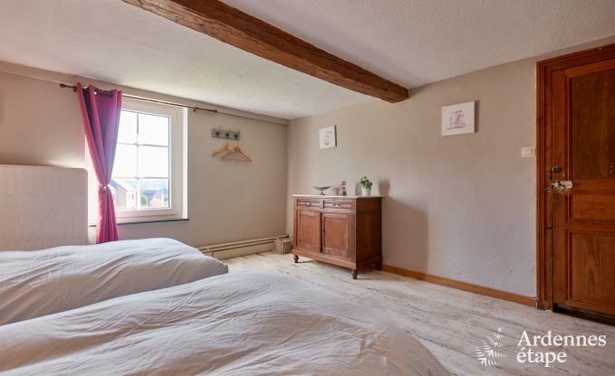 Holiday cottage in Rochefort for 12/14 persons in the Ardennes
