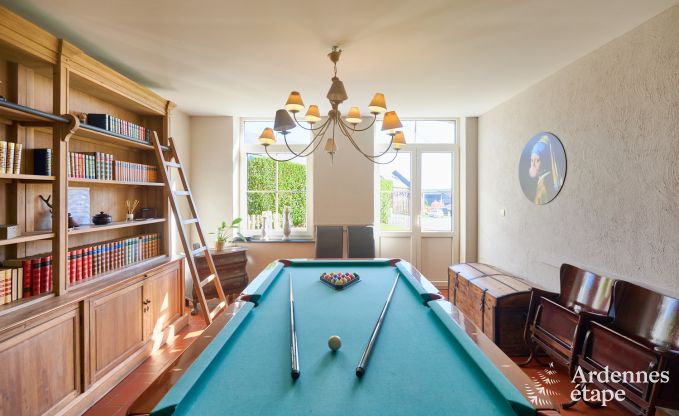 Holiday cottage in Rochefort for 12/14 persons in the Ardennes