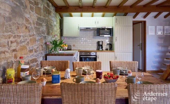 Holiday cottage in Rochefort for 12/14 persons in the Ardennes