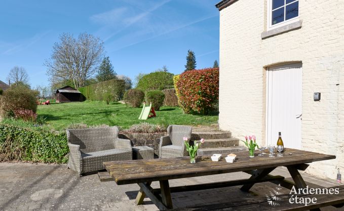 Holiday cottage in Rochefort for 12/14 persons in the Ardennes