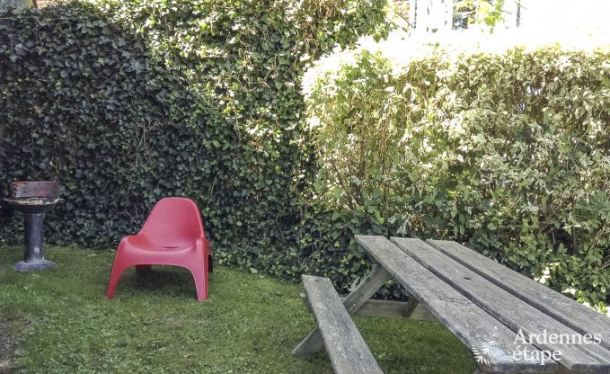 Holiday cottage in Rochefort for 12/14 persons in the Ardennes